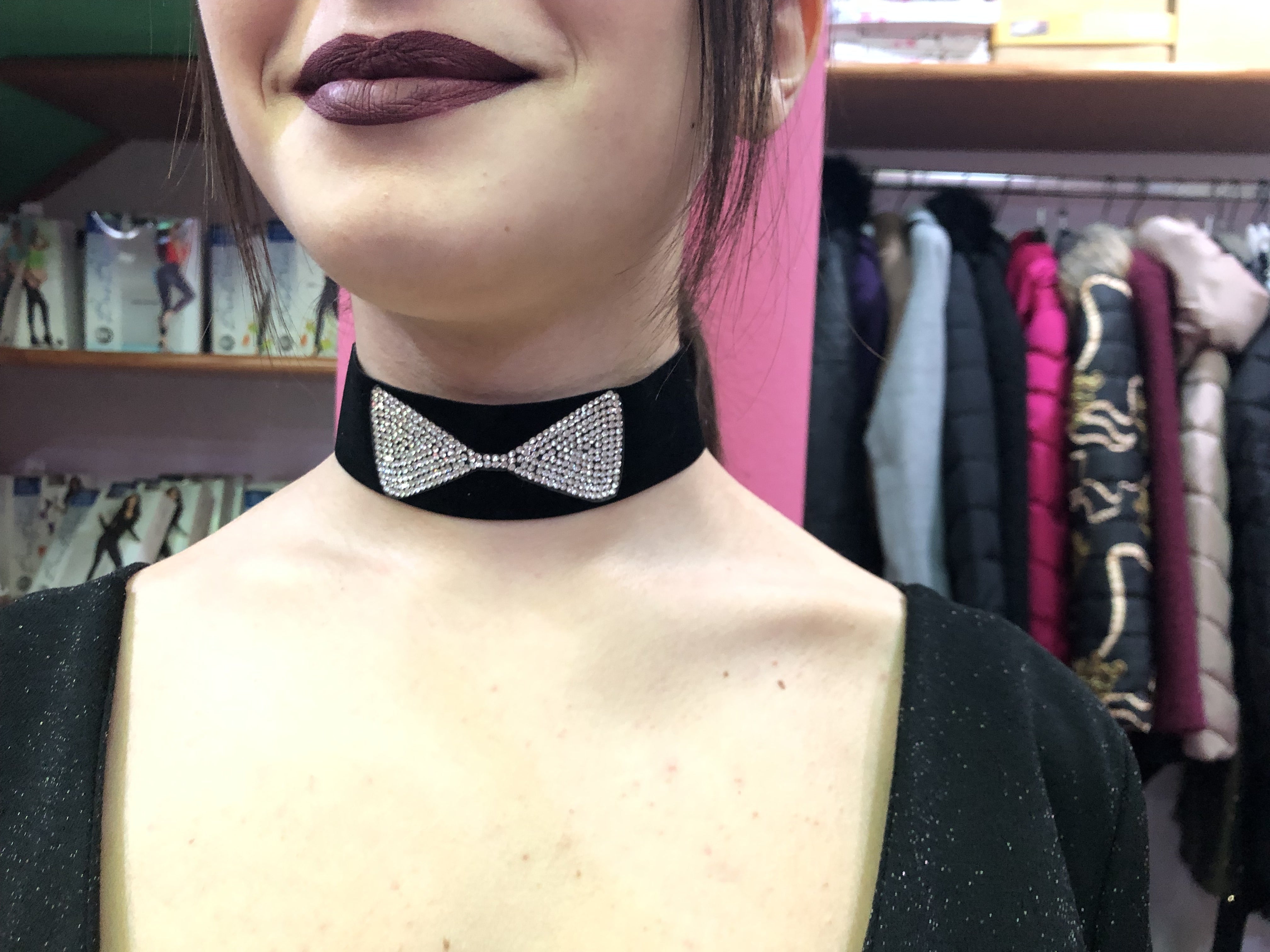 Collare fiocco strass