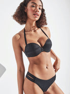 Bikini Gisela Ricamato Reggiseno push up + 1 e slip aperture laterali
