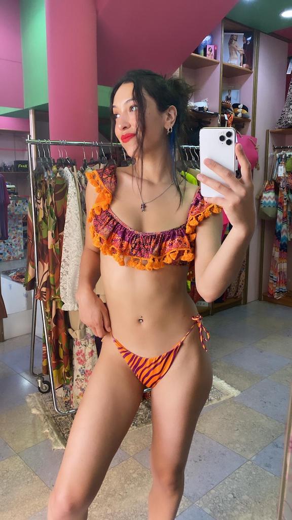 Bikini Top volant con nappine e slip nodi brasiliano Sòcool TAGLIA M 