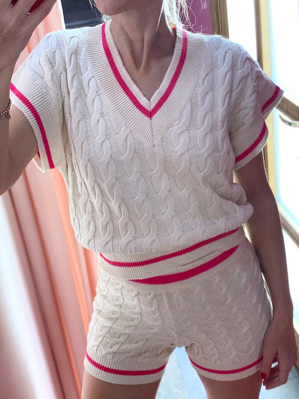 Shorts Vicolo maglia trecce con profili a contrasto di colore