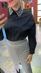 Camicia Vicolo con applicazioni sul collo