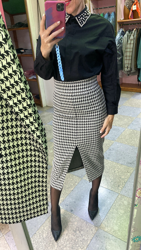 Camicia Vicolo con applicazioni sul collo