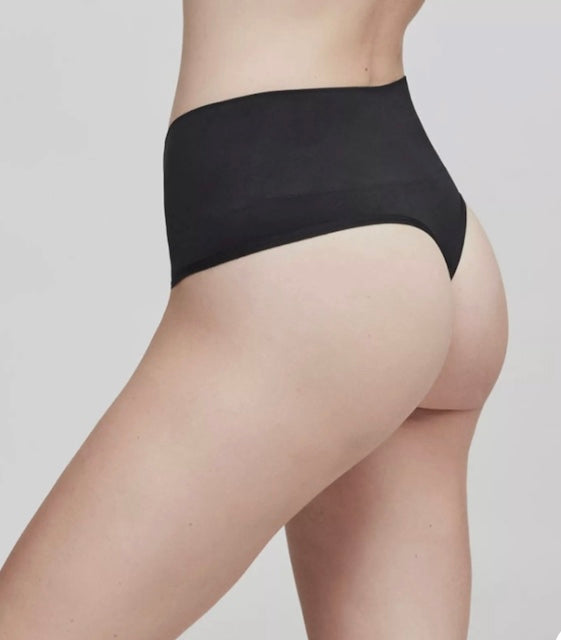 Perizoma Contenitivo Vita Alta Senza Cuciture Gisela 