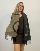 Sciarpa con Frange e Logo Vicolo
